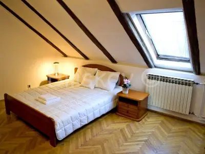 Wohnung 145 m², Donji grad, Palmotićeva ulica, geräumig und hell - 4