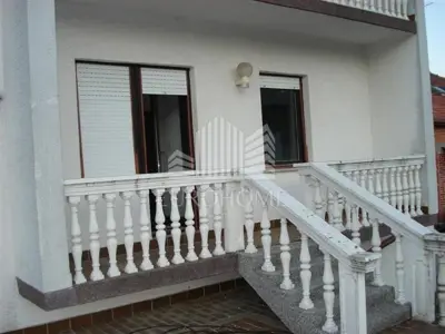 Apartment 76 m², Vugrovec Donji, balconies and terrace 50 m² - 4