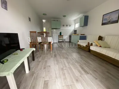Etaža kuće 101 m², Povile - 2 stana i pogled na more - 14