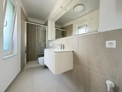 Apartment 69,68 m², Novalja - terrace and parking space - 10