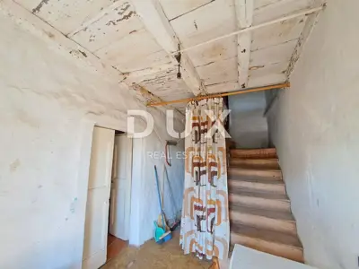 Steinhäuser in Reihe 460 m², Oprtalj - ruhige Lage - 9