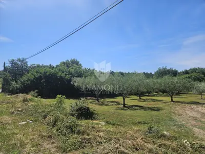 Bauland 686 m², Divšići - ruhige Lage - 3
