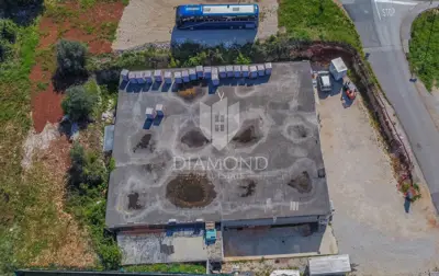 Business hall 750 m², Novigrad surroundings - high-traffic location - 4