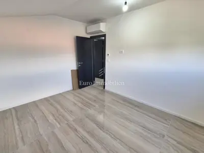 Apartment mit wunderschönem Meerblick in Malinska - 9