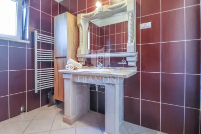 Haus zum Kauf in Poreč, 145 m² - 10