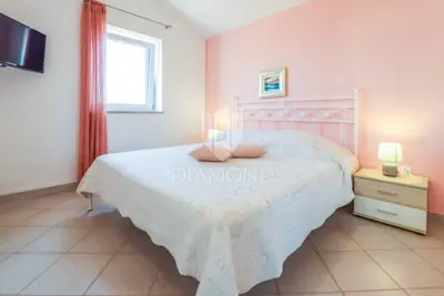 Haus zum Kauf in Poreč, 145 m² - 3