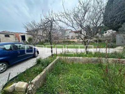 Pula, veli vrh - 10