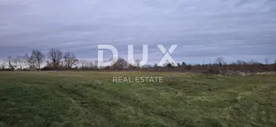 Building plot 1,000 m², Žminj - view of Učka - 6