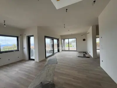 Haus zum Kauf in Drenje, 198,6 m² - 11