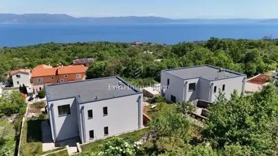 Haus zum Kauf in Drenje, 198,6 m² - 3