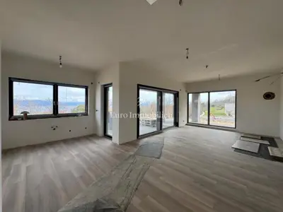 Haus zum Kauf in Drenje, 198,6 m² - 18