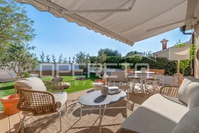 House, Kaštelir near Poreč, pool and sea view - 15
