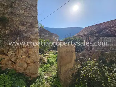 Kamena kuća 160 m², Vrisnik na Hvaru, mirno selo - 16