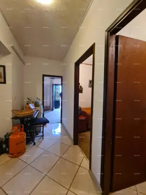 Kuća 300 m², Jadreški - veliko dvorište - 10