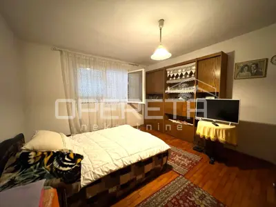 Kuća u Retkovcu, terasa i garaža - 6