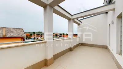 Penthouse 158 m², Retkovec - 2 terase i 2 parkirna mjesta - 13