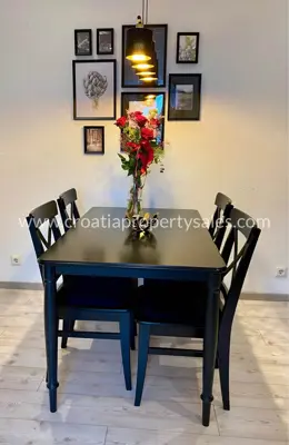 Stan 60 m², Split centar - miran kvart - 6