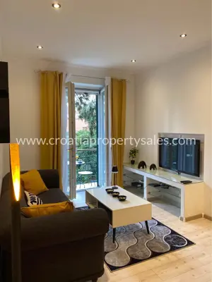 Stan 60 m², Split centar - miran kvart - 7