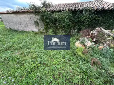 Bauland 3.160 m², Želiski kod Barbana, an der asphaltierten Straße - 4
