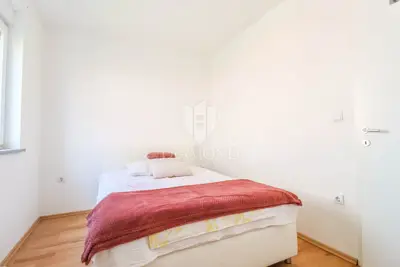 Medulin, dva stana 54 m², 200 m od mora - 7
