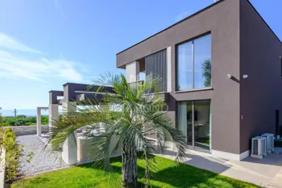Haus zum Kauf in Krnica, 292 m² - 2