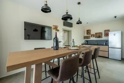 Haus zum Kauf in Krnica, 292 m² - 7