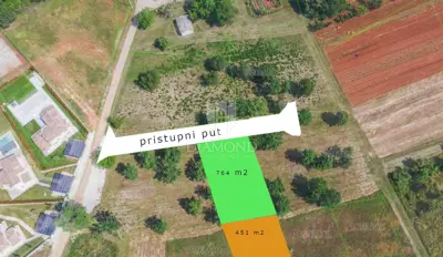 Building plot 1,215 m², Poreč - edge of the construction zone - 3
