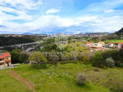 Building plot 5,021 m², Labin - multi-family residential use - 5