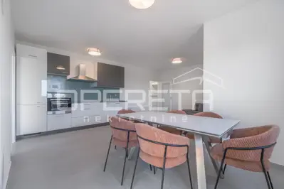 Stan 55,57 m², Rovinj - miran dio i terasa