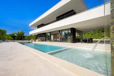 Vila 300 m², Grožnjan - bazen i panoramski pogled - 3