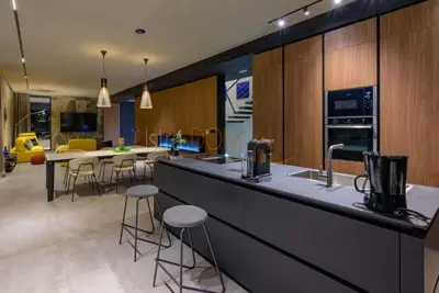 Vila 300 m², Grožnjan - bazen i panoramski pogled - 11
