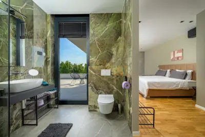 Vila 300 m², Grožnjan - bazen i panoramski pogled - 20