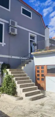 Dvojna kuća 100 m², Dolac Šibenik, blizu plaže Banj - 15