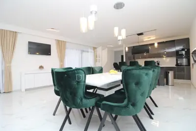 Haus 187 m², Labin Umgebung - beheizter Pool und Terrasse - 7