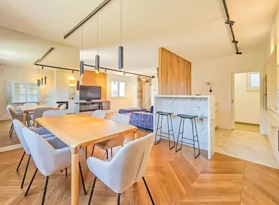 Stan 138 m², Velika Gorica - 4 sobe i 2 loggie - 6