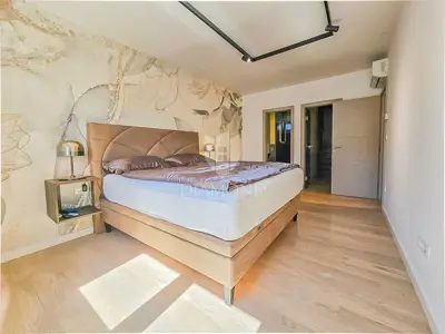Stan 138 m², Velika Gorica - 4 sobe i 2 loggie - 16