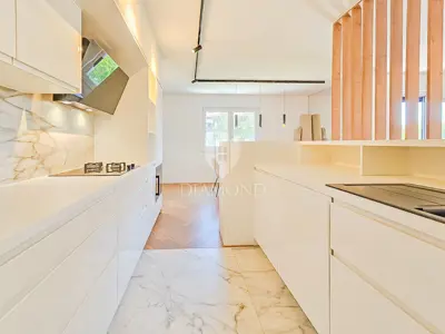 Stan 138 m², Velika Gorica - 4 sobe i 2 loggie - 5