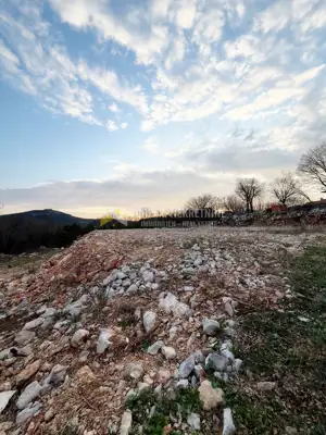 Građevinsko zemljište 648 m², Ledenice - 7 km od centra - 5