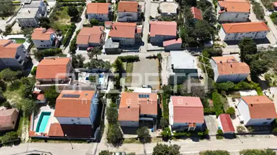 Novalja – trosobni apartman 85 m², 500 m od mora - 17