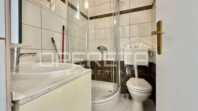 Novalja – trosobni apartman 85 m², 500 m od mora - 11