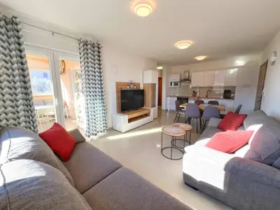 Stan 84 m², Ližnjan - pogled na more i terasa - 5