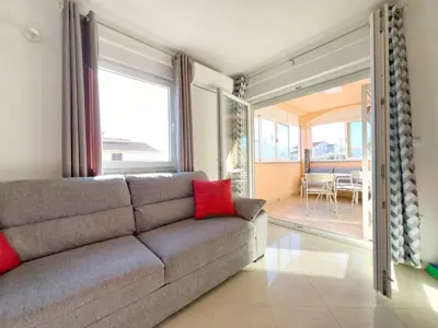Stan 84 m², Ližnjan - pogled na more i terasa - 4