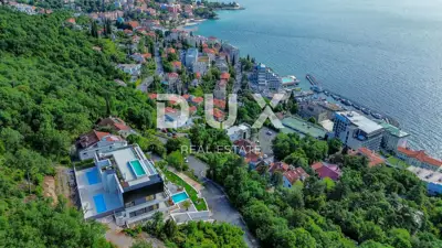 Wohnung 217 m², Opatija - Centar, Pool und Meerblick - 2