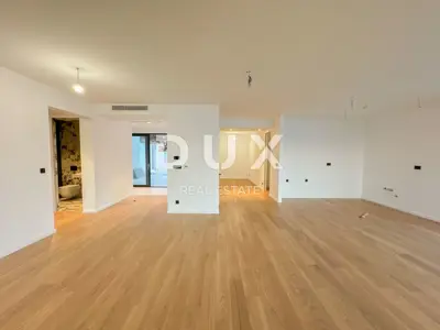 Wohnung 217 m², Opatija - Centar, Pool und Meerblick - 16