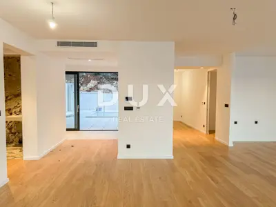 Wohnung 217 m², Opatija - Centar, Pool und Meerblick - 17