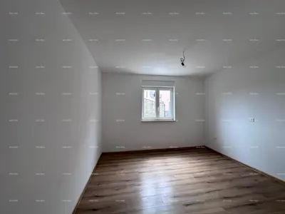 Stan u Puli, Centar, 205 m² vrt i terasa - 6