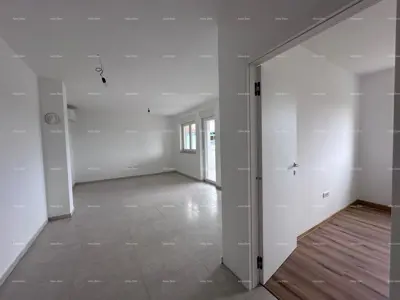 Stan u Puli, Centar, 205 m² vrt i terasa - 13