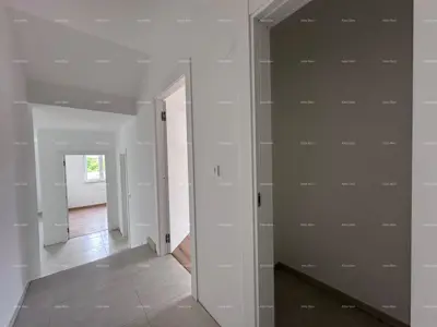 Stan u Puli, Centar, 205 m² vrt i terasa - 3