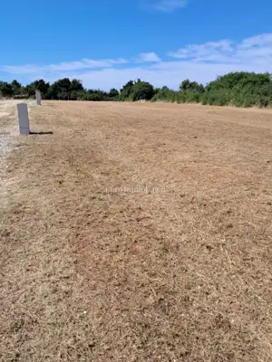 Baugrundstück 1.013 m², Vodnjan - ruhige Randlage - 2