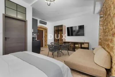Apartment 77 m², Zadar - two separate residential units - 17